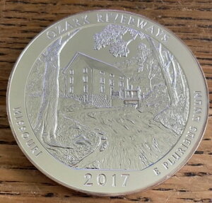 2017�N �I�U�[�N�E���o�[�E�F�C�Y�i�~�V�K���B�j 5�I���X �V���o�[ �A�����J�E�U�E�r���[�e�B�t�� ATB BU �R�C���J�v�Z��