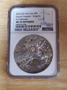 2023 �j�E�G �}�[�V���� �A�[�c �X�^�C�� ���ю��J���t�[ ���I�p�[�h 2�I���X �V���o�[ NGC MS70 FR