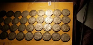 36 枚の希少な銀製 25 セント カナダ コイン キング ジョージ、エドワード Id16 の大規模なコレクション。