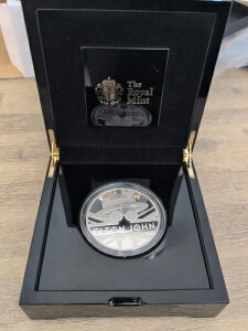 2020N p 10|h ~[WbNWFh GgEW 5IX Vo[v[t