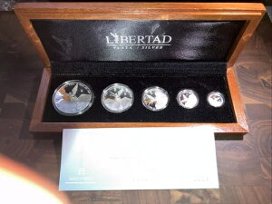 2010 oR f LVR v^ Vo[ v[t x^[h 5 RC Zbg 1oz-1/20oz