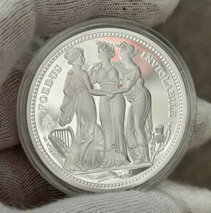 2021�N �Z���g�w���i �}�X�^�[�s�[�X �X���[�E�O���[�X 2�I���X �V���o�[ �v���[�t�R�C��