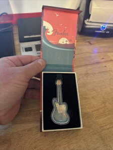 フェンダー ギター パンプ スイス シルバー コイン $2 ドル ジャズマスター地金 .9999 2024