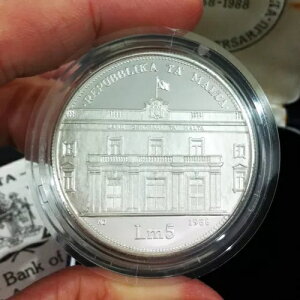 1988年 マルタ 20周年記念 マルタ銀行 5LM 56g シルバー PIEDFORT コイン ボックス + 証明書