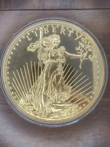 1986 N 1/2 |h 250 Ő݁BJvZɓ EGP 蒒RCłB