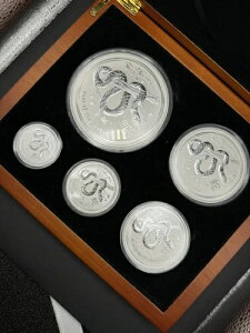 2013NI[XgAZbgi֔Nj10IX`1/2IXARC5A18.5IX