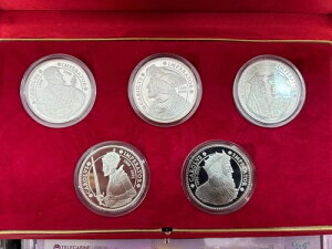 v^/Vo[ XyC 2000 yZ^ 5  v[t