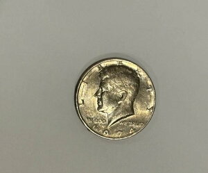 󏭂1974NPlfB50Zgd݁i~g}[NȂAʕij