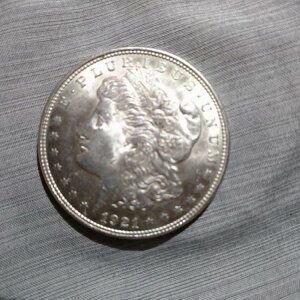 ���A E pluribus Unum 1921 �V���o�[ �_���[ �R�C�� �č����W�i