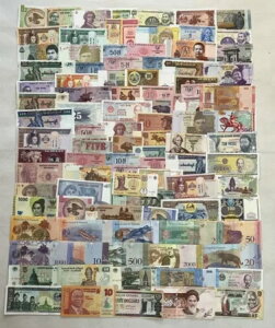 30�J�������100���̈قȂ鎆���̖{���̎���