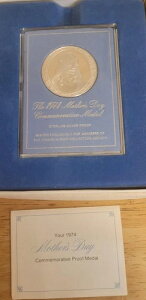 1974N ̓LO_ X^[OVo[ v[t tN~g