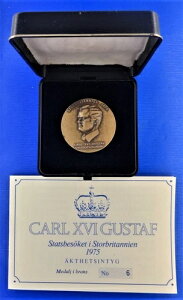 XEF[fJ[16OX^t1975NɃCMXKA_ a35.0mm 22.48gr