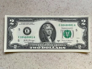 ���b�L�[�u8888�v�\���b�h�N�A�b�h - �e�V���A���i���o�[�Ƀ��s�[�^�[�t�� $2 ���� UNC-GEM 5 8s