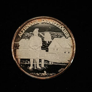 �A���e�i�[�E�h���b�c�H�K�[ 1�I���X �V���o�[ �v���[�t ���E���h �U�N�Z�� - �č���������