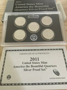 2011N AJ AJ UEr[eBtENH[^[Y Vo[ v[t Ӓ菑t