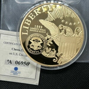 AJ̉ݕɕ`ꂽNVbNȃC[O ~ a70mm̉~` ~ 24ŕꂽ ~ AJ