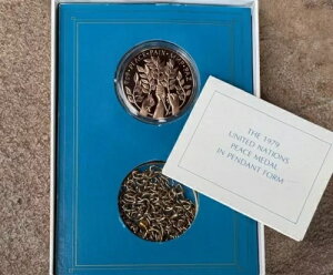 1979�N���A���a���_���y���_���g�A�t�����N�����~���g�I���W�i���{�b�N�X