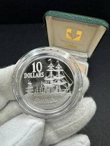 1988NI[XgA10h݃v[tRC - tBbvX㗤200NLOg[NVbv