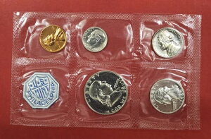 1960NAJOv[tZbgAIWĩ~gpbP[WBWFt@[\5ZgɐFB