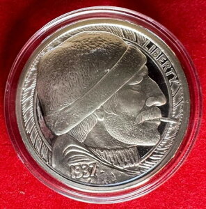 2016�N �z�[�{�[�j�b�P�� �U�E�t�B�b�V���[�}�� .999 1�I���X �V���o�[ �v���[�t ���E���h