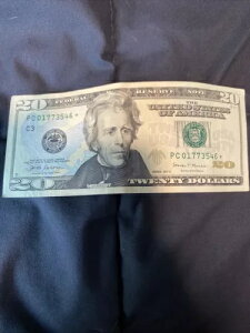 希少な20ドル紙幣スターノート シリーズ2017A PC01773546*