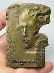 ART/ |gK̎l FERNANDO PESSOA A 1989 N B[ɂ钿_