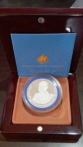 ^C84ΒaLOv[td 800o[c 2011N Y502 + 