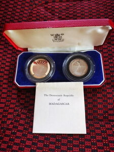 希少コイン ボックス入り 1978年 マダガスカル 20 & 10 アリアリ シルバー プルーフ 2枚セット