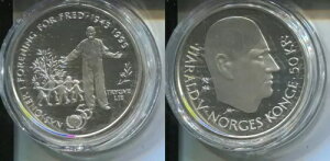 mEF[ 1995 - 50N[l݁Av[tv[t - A50N