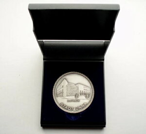 hCc V^bgEEiE[gnEX 1968N UNC_ 50mm 40g ⃁bL  B8