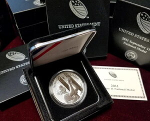 2001�N11��9��11�� ���ƌM�� | �v���[�t | ���{�I���W�i���p�b�P�[�W