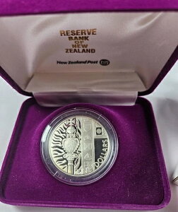 2002Nj[W[h5h݃v[tRC - IWi{bNXCOA