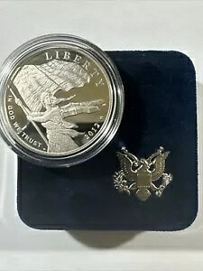 AJ 2012N LO݁ACOAȂB