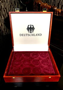 ̖ؐRC{bNX? 12̃RC[\  hCcAMa -