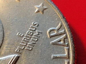 A G[^Cv DDR _u_C o[XWFh 1976N č200NLO ACNh