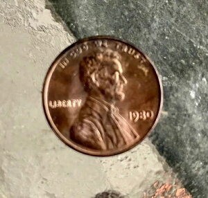 1 Zg J[ yj[ 1980 N  ~g}[N G[ȂB