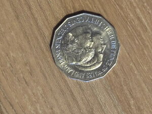 `[Ycqƃ_CAi܃XyT[̊󏭂1981NI[XgA50Zgd݁AԗǍD