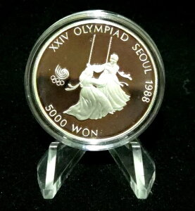 1988N ؍ \EIsbN  v[t UNC