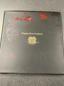 pvAj[MjA 1975N 10h݂1975N 8v[tݕZbgiJo[tj