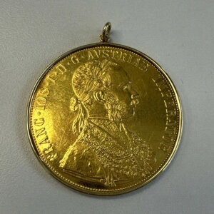 1915N- 24݂14x[̃I[XgA4hDJ[gEXgCJ[y_gAtcE[[t1