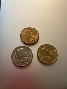 スーザン・B・アンソニー(1980年)、サカガウィア(2009年)、ユリシーズ・S・グラント(2011年)、ドル硬貨