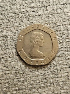 �󏭂�1982�N20�y���X�G���U�x�X2���d��