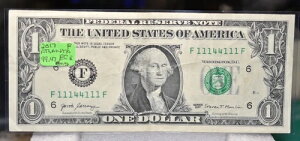 2017 $1.00 �o�C�i�����[�_�[���s�[�^�[ 99.47% ���Ɋ� F11144111F 6�{ 2�{