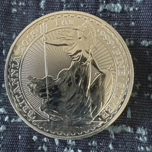 2018N 1IX Vo[ u^jAFGUxXF999 Vo[RCibg111j