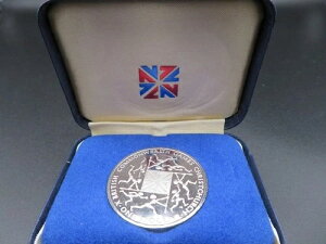 j[W[h 1974N 1h 10REFXQ[Y v[t