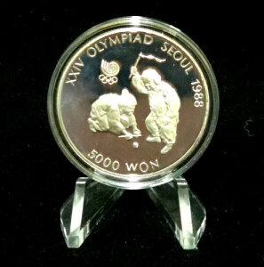 1988N ؍ \EIsbN XsAgbv Vo[RC v[t UNC