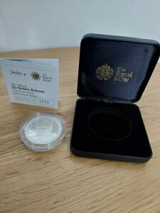 �T�[�E�{�r�[�E���u�\�� 2009�N ���C�����~���g �z�[���}�[�N �V���o�[ �v���[�t ���_�� �C�v�X�E�B�b�` �j���[�J�b�X��