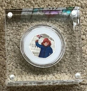 pfBgExAEAbgEUEpX IWiEC~g 2018N Vo[v[t 50yXRC