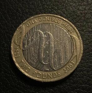 Ɋ󏭂ȉp2|hd݁Bۂ̒~XB2003N DNAd点