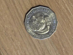 `[Ycqƃ_CAi܃XyT[̊󏭂1981NI[XgA50Zgd݁AԗǍD